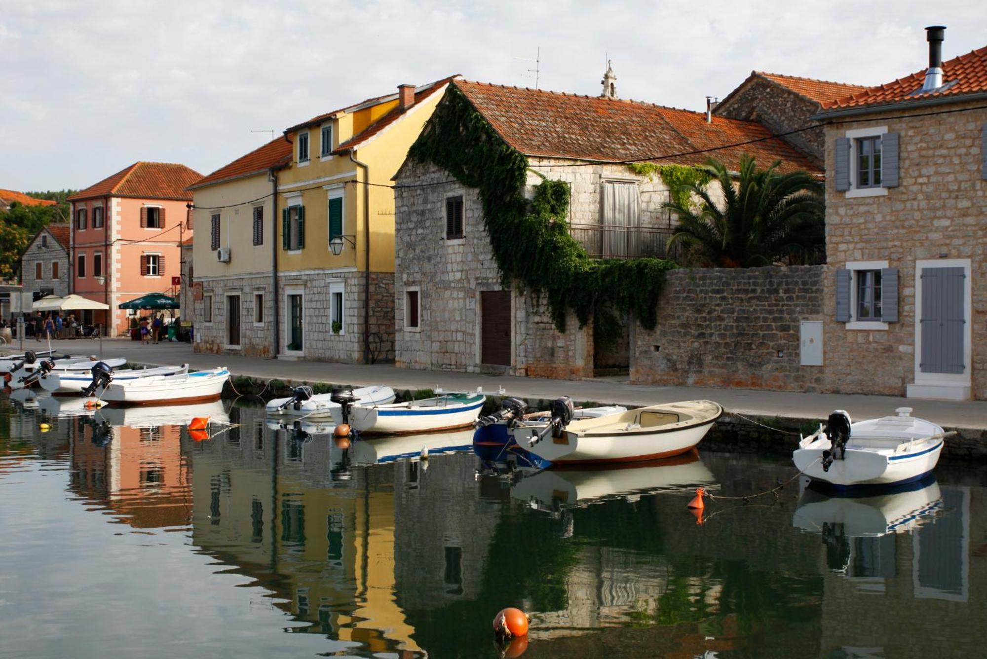 Hvar-Holiday Apartments Vrboska Bagian luar foto